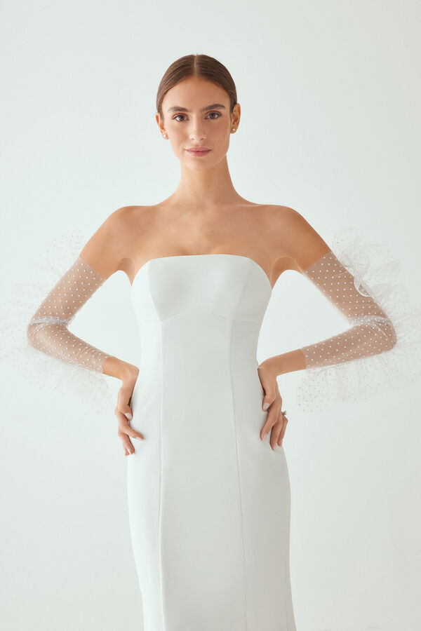 Tulle sleeves