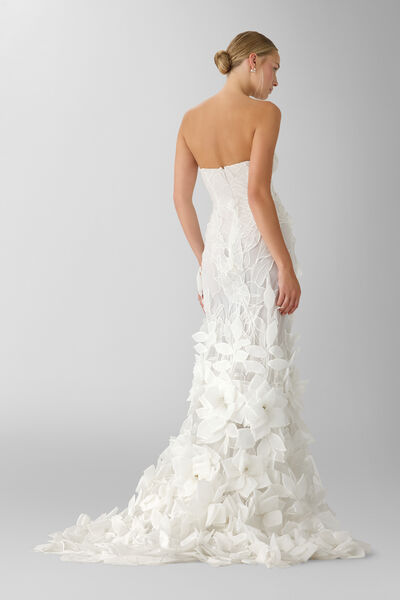 Gea Wedding Dresses