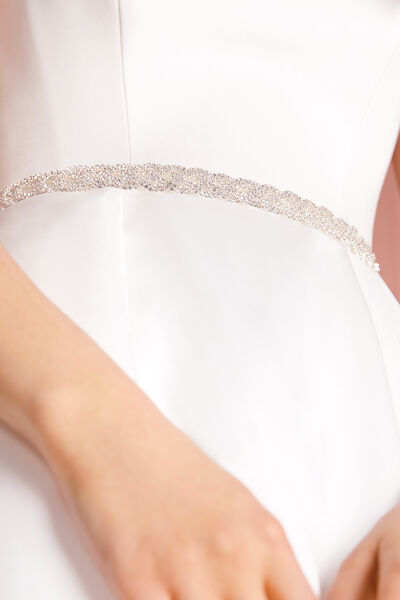 Embroided belt
