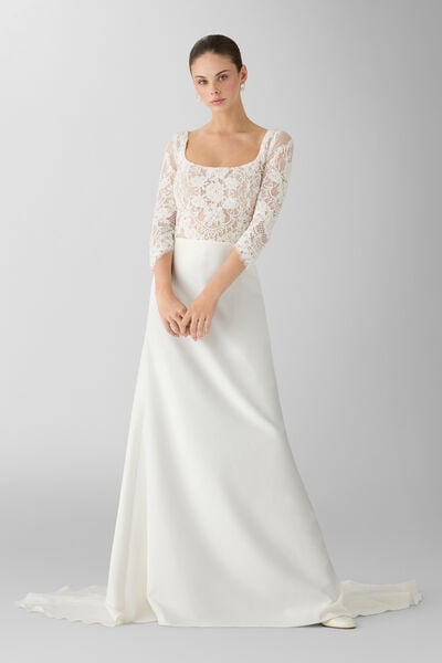 Anna wedding dresses