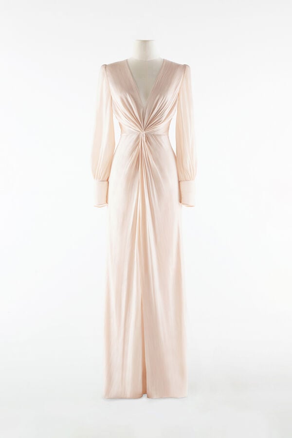Long Dress Aura