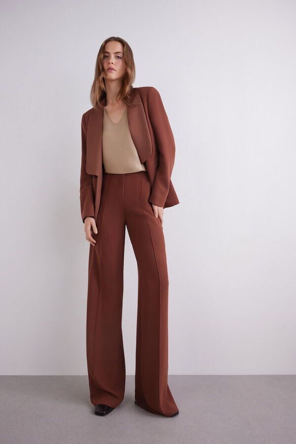 Straight-leg trousers