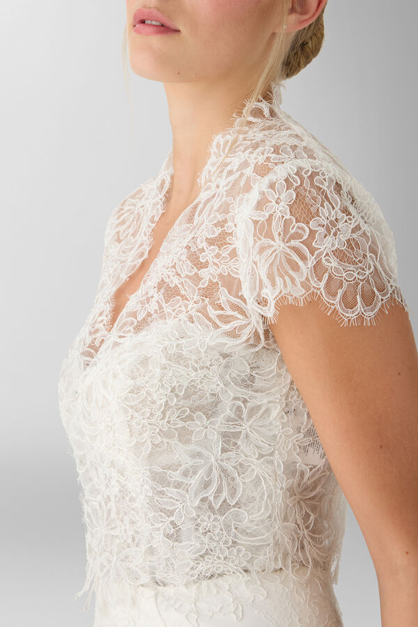 Rebrodé lace bolero
