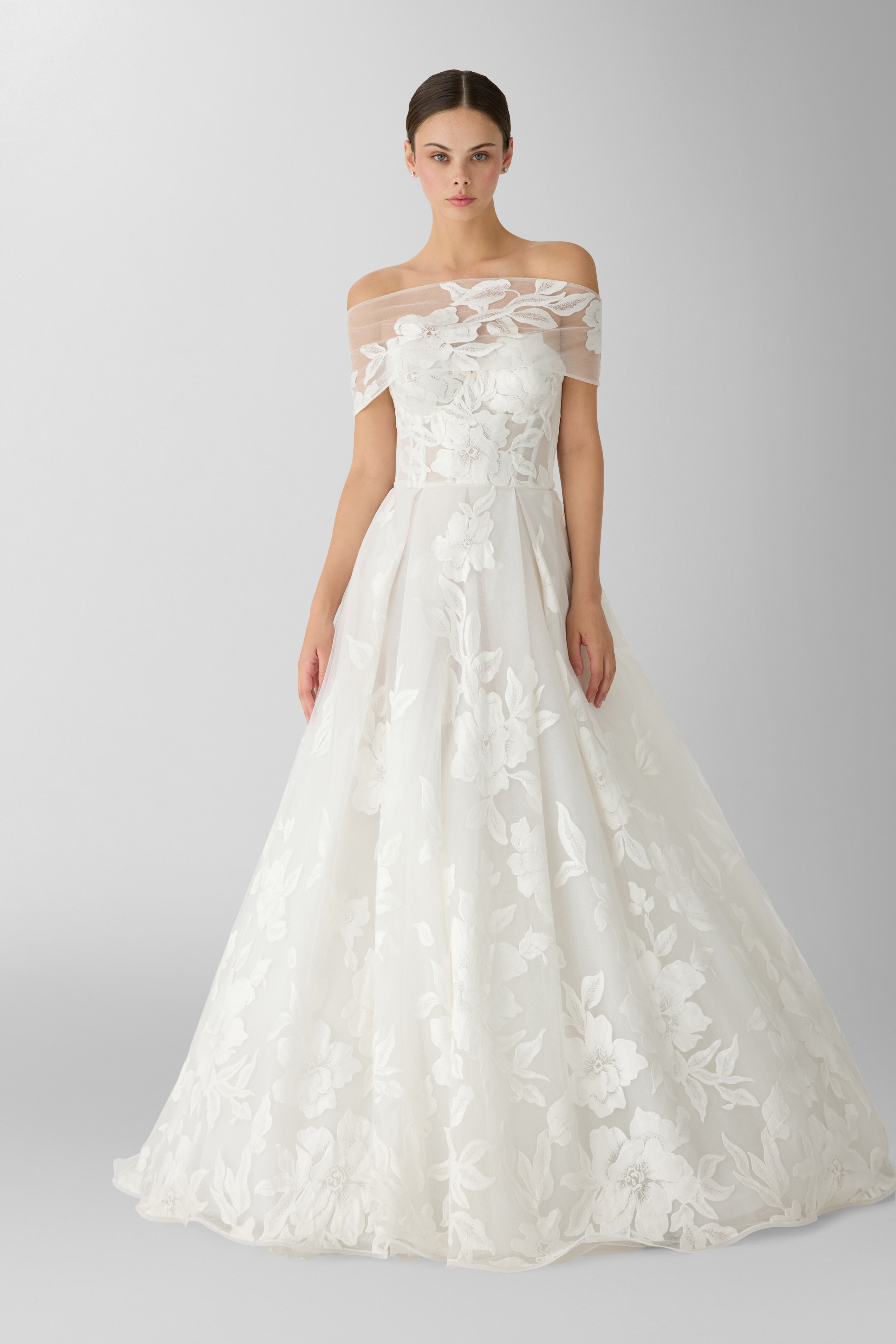 Abito da sposa Cloe Atelier Emé